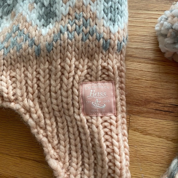*G.H. BASS & CO* Pink Pom Earflap Braid Beanie Hat - Picture 3 of 5